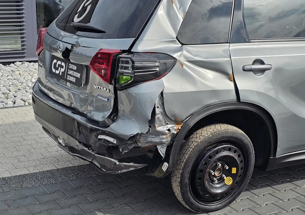 Suzuki Vitara cena 29900 przebieg: 4243, rok produkcji 2022 z Nasielsk małe 781